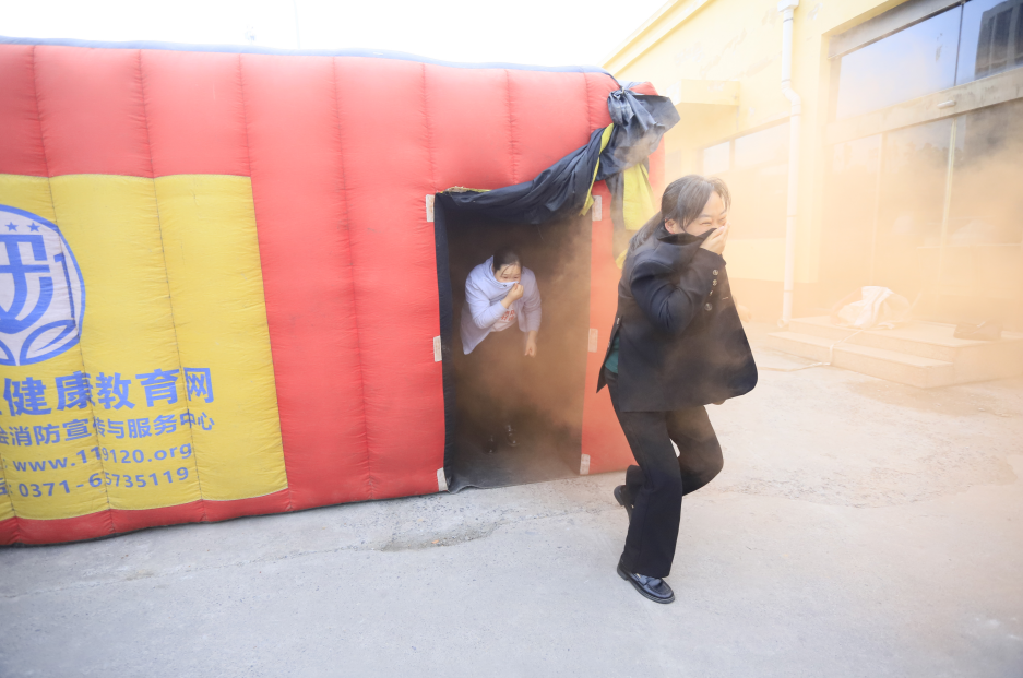 增强消防意识，筑牢清静底线丨28圈乳业集团组织消防应急演练