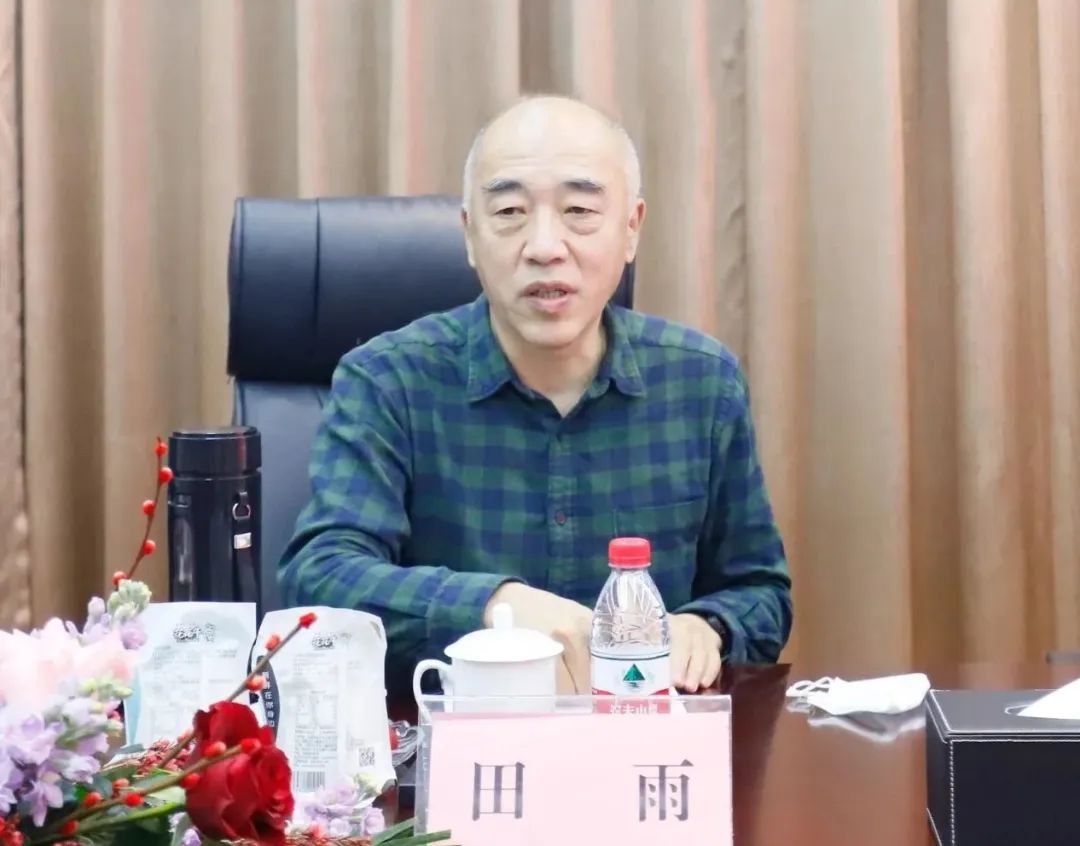 新年开新局 相助促开展丨佳木斯市委常委、、、副市长闫志刚一行莅临28圈乳业集团及佳田企业考察座谈