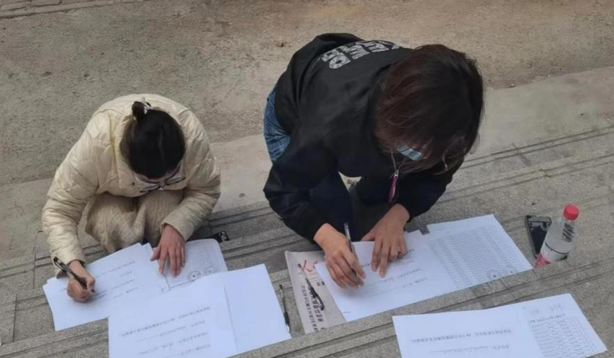 @全体28圈人：：请珍惜你的岗位，，请善待我们配合的“花花！！！！！！