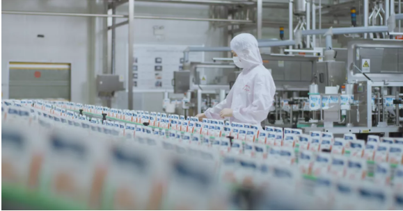 喜报 | 28圈乳业集团被评为河南省第二批“两业”融合试点单位