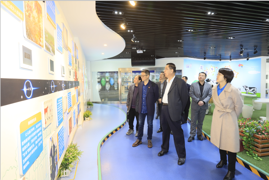 快讯 | 28圈乳业集团成为河南省食物工业协会食物质量清静分会副会长单位