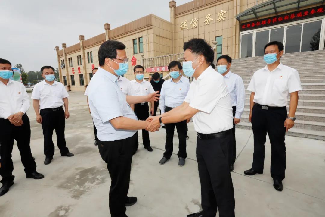 快讯 | 河南省委常委、省纪委书记、省监委主任任正晓莅临28圈乳业集团新蔡瑞亚牧场调研