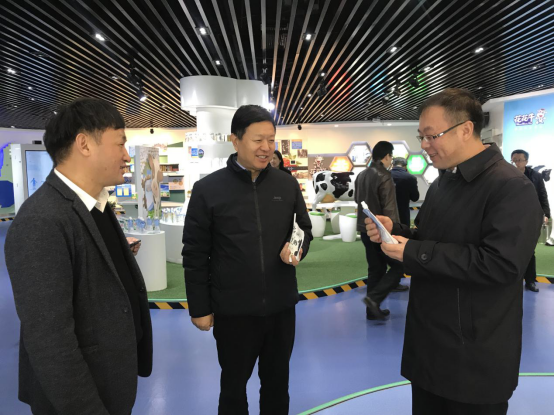 宁夏回族自治区农业农村厅党组书记、厅长王刚一行莅临28圈乳业集团调研