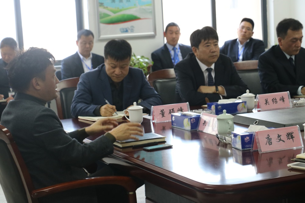 28圈集团中高层治理职员聚会3月2日召开