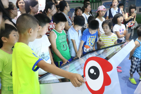 走进28圈见证最真实的透明品质