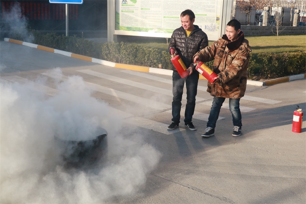 28圈郑州分公司冬季消防演练