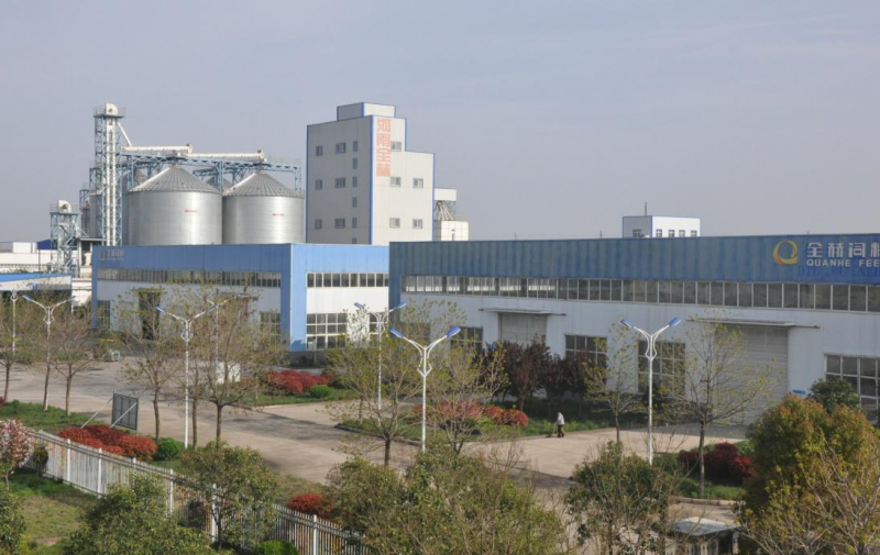 28圈乳业集团——河南全赫饲料有限公司奶牛高产料介绍