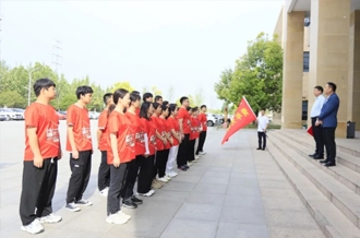 弘扬五四精神 激扬青春实力——河南28圈乳业集团开展青年徒步活动